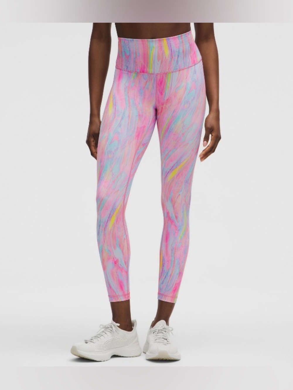 Lululemon Wunder Train High-Rise Tight 25"
Prism Marble Multi Sz 8!